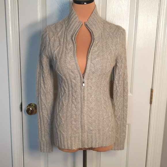 Marisa Christina Sweaters - Marisa Christina Cable Knit Sweater NWT